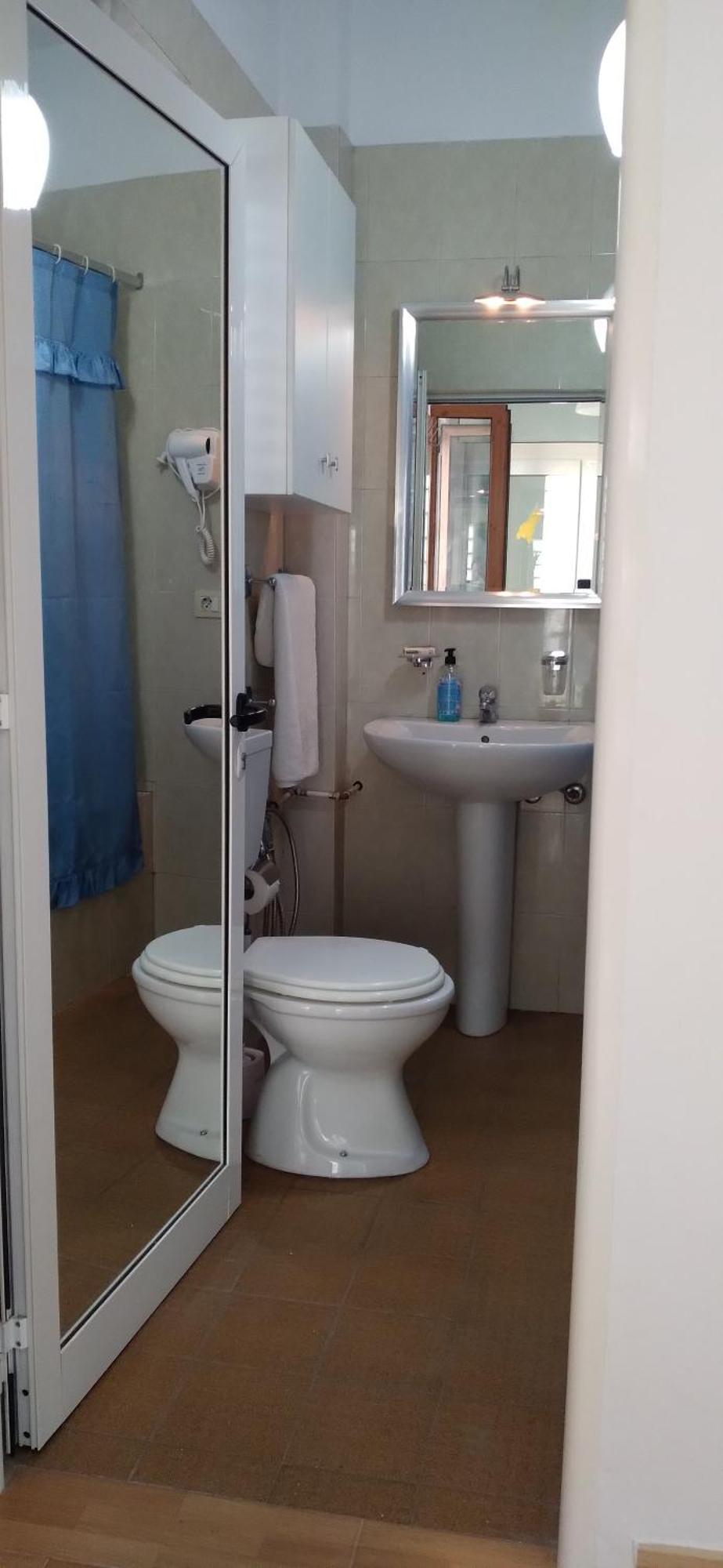 Vila Nela Shkodër Exteriör bild