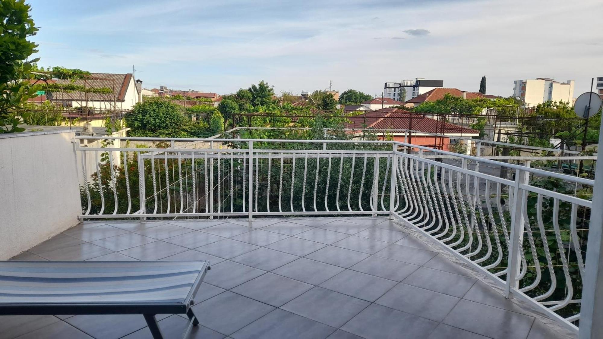 Vila Nela Shkodër Exteriör bild